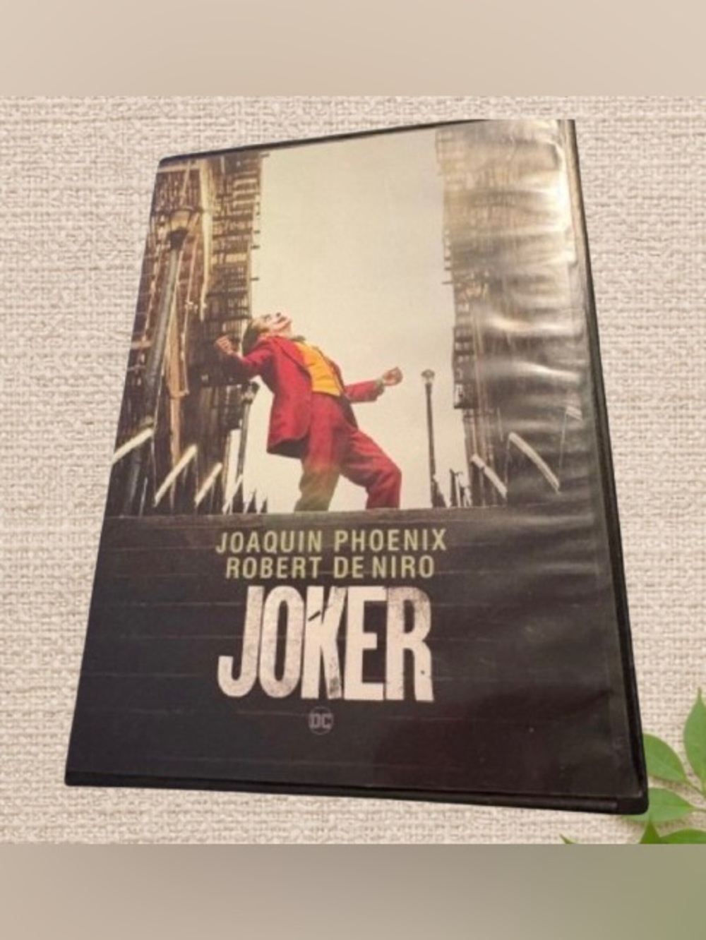 Joker DVD — Joaquin Phoenix & Robert De Niro (Special Features Included)